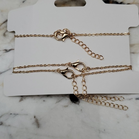 Bracelets - Picture 2 of 2